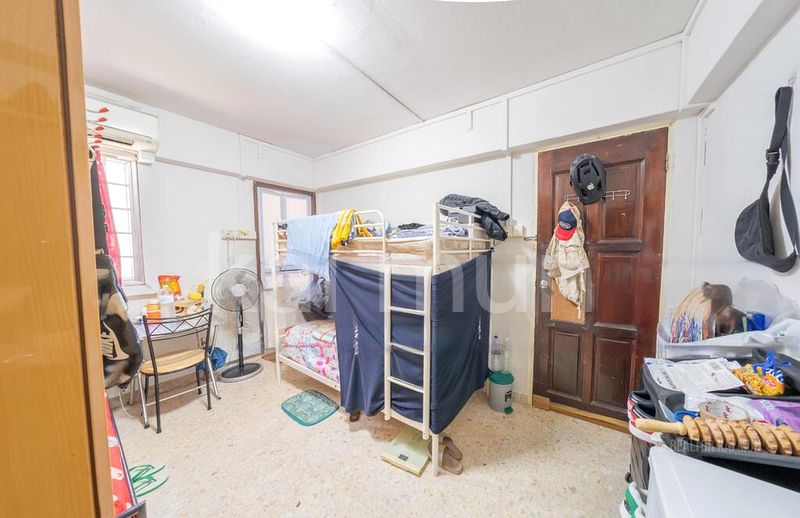 4 Room (4NG) HDB for Sale in  121 Paya Lebar Way - Image 4